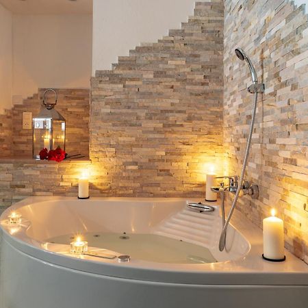 Suite Avec Jacuzzi Proche Paris & Disneyland Pontault-Combault Luaran gambar